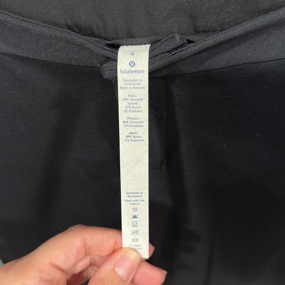 LULULEMON •  City Trek Trouser II *28" in Black • 4 - Picture 6 of 10